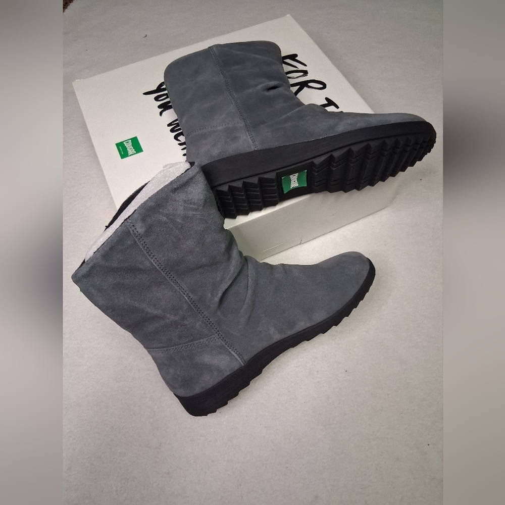 Cougar Gray Winter Boots - Picture 4 of 9